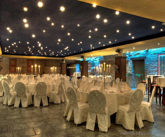 Romantik Hotel Kasteel Daelenbroeck Herkenbosch Exteriör bild