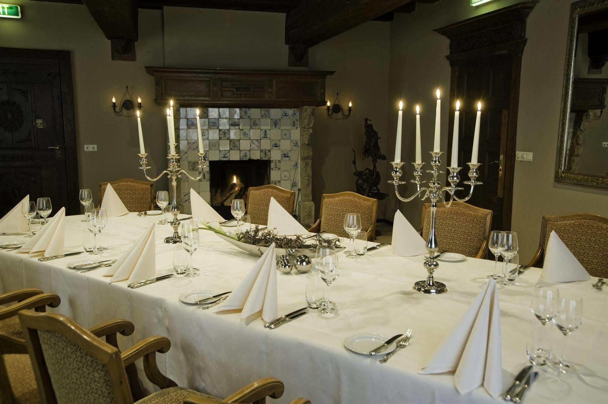 Romantik Hotel Kasteel Daelenbroeck Herkenbosch Exteriör bild